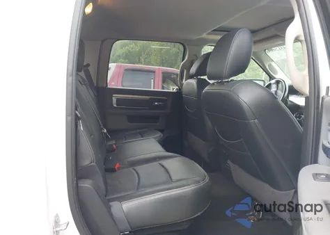 2017 Ram 1500 Big Horn 4X4 5'7 Box z USA, uszkodzony, nr VIN 1C6RR7LG0HS632048